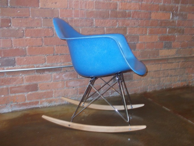 Outstanding Vintage Eames fiberglass bucket arm chair - manufactured by Herman Miller - RARE BLUE - on a new rocker base - (SOLD)