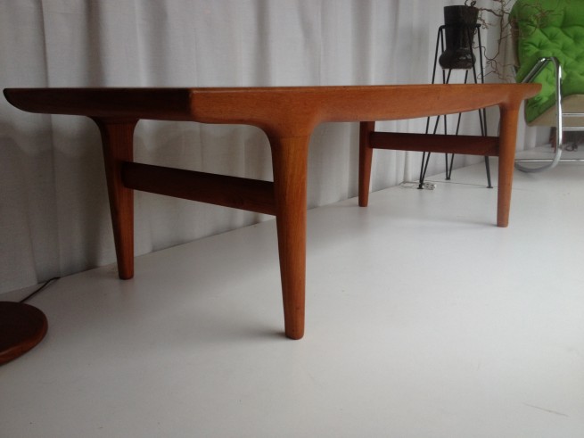 Solid teak coffee table designed by Peter Hvidt for France and Daverkosen measures 42.5" round X 19.5" H $795