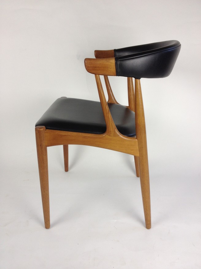 Early 1960's Johannes Andersen dining chair in original naugahyde (SOLD)