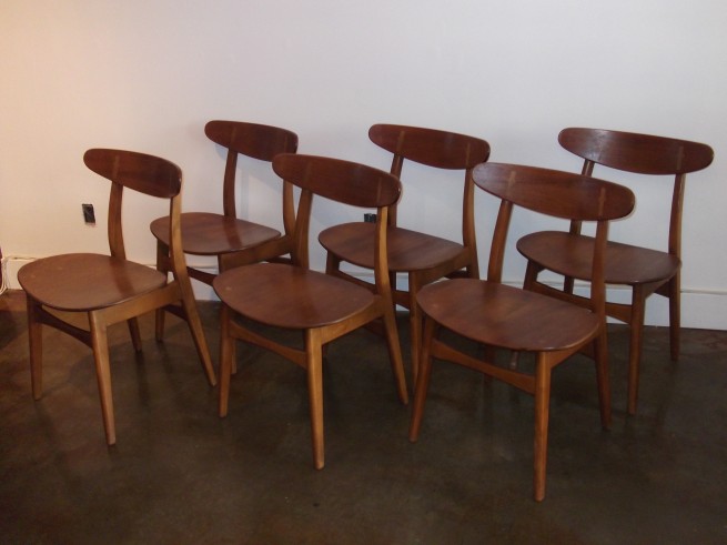 Special set of 6 chairs by Hans J. Wegner, circa 1955 (SOLD)