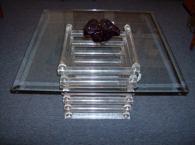 Incredible acrylic/glass end table/coffee table - depending on the size of your room - SOLD