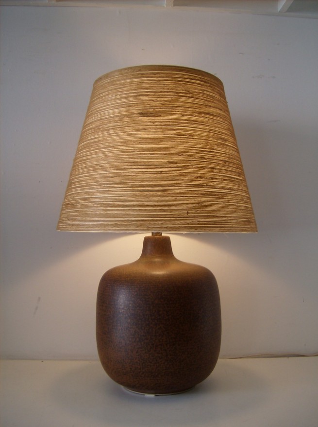 Extraordinary vintage original Lotte & Gunnar Bostlund ceramic lamp with it's original shade - stunning glaze SOLD